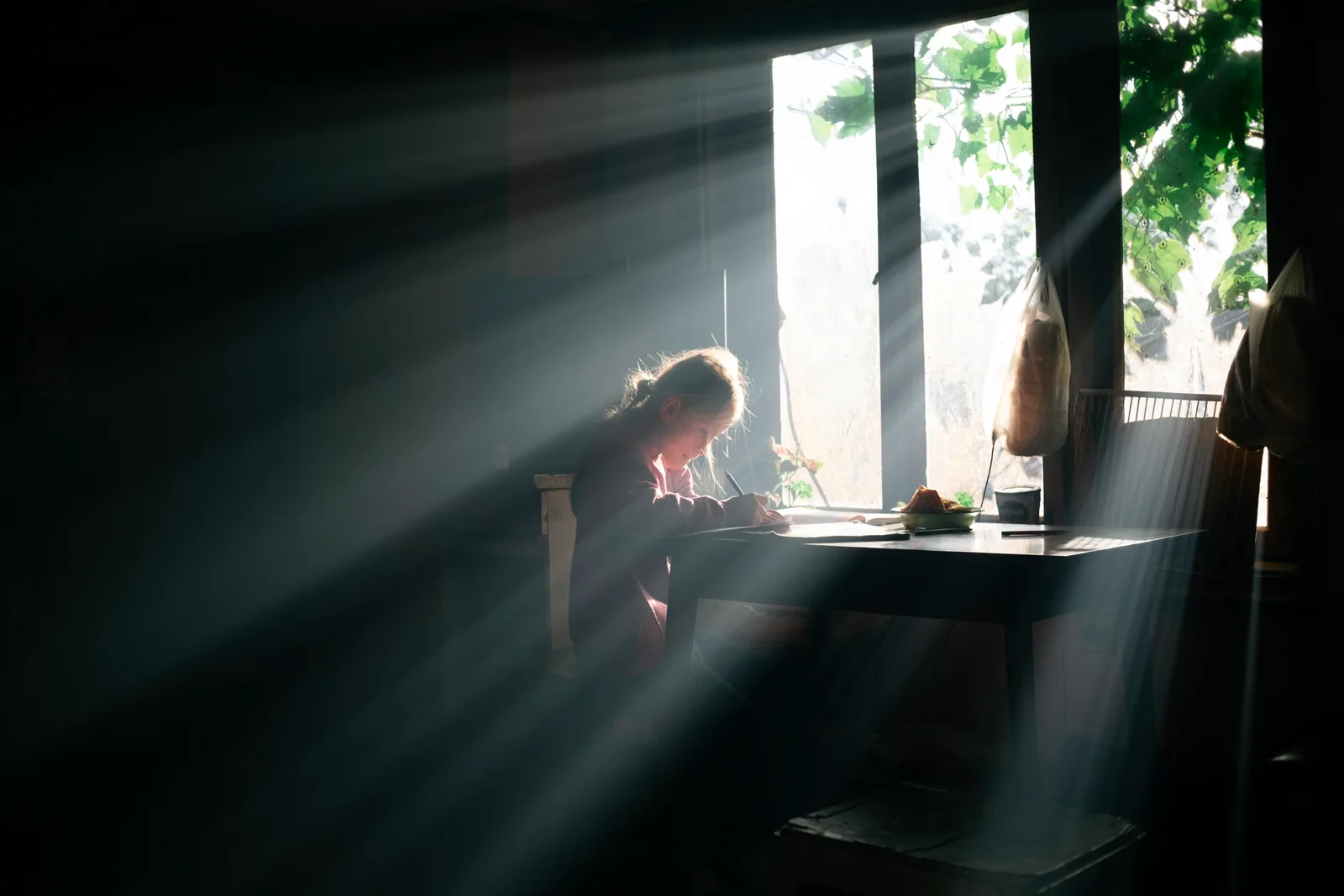 Stefan Pavic_Growing up in light_001
