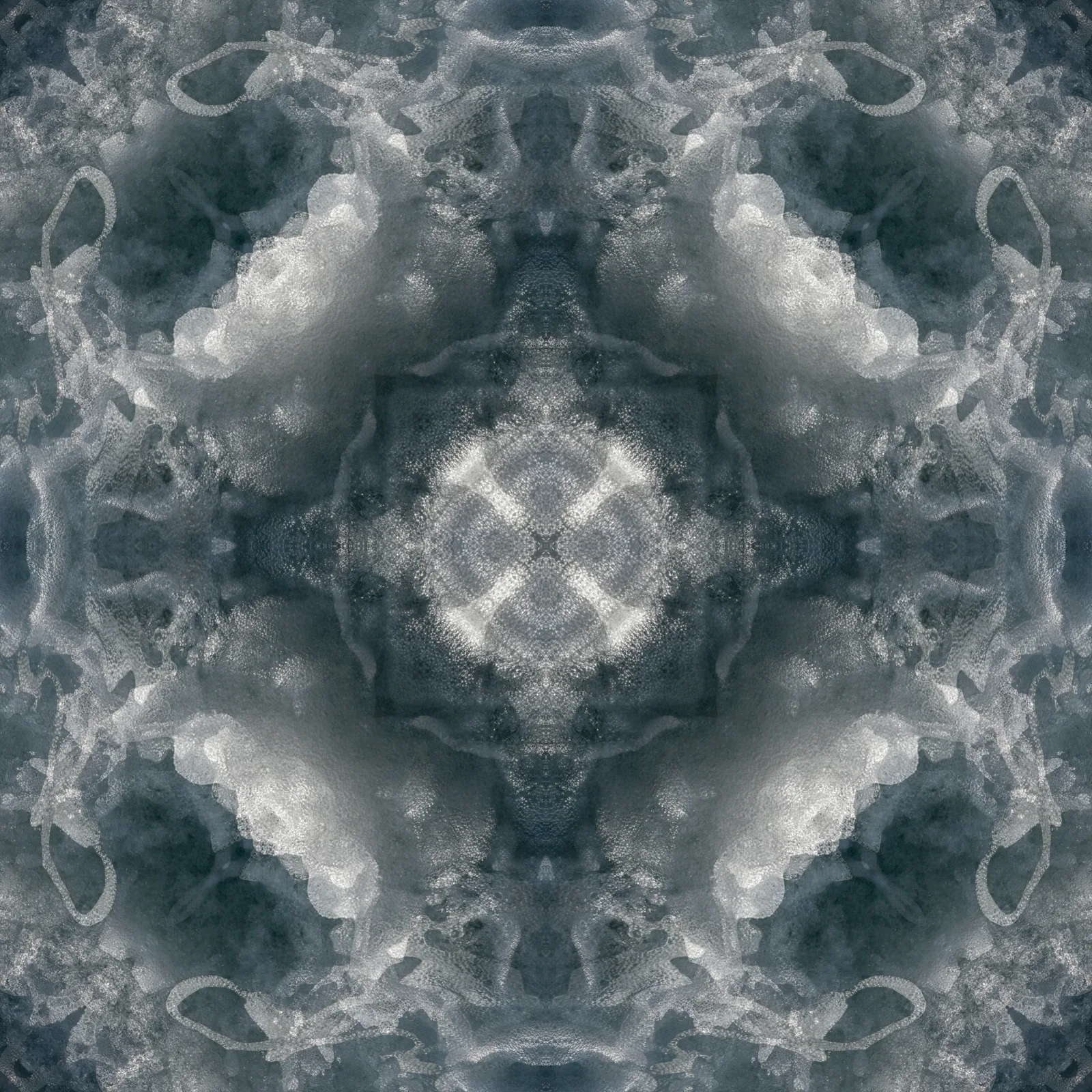 Mandala aus den Wasserstrudeln des Rheinfalls