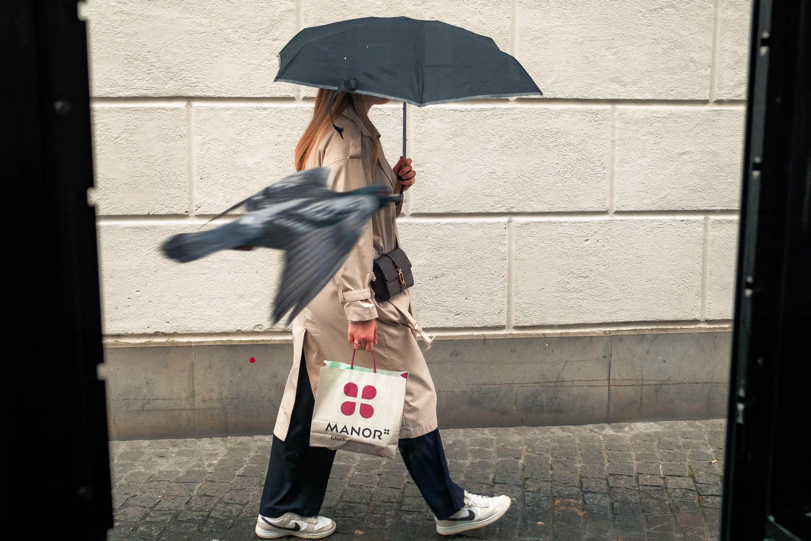 CITY TOURS – STREET PHOTOGRAPHS – THE HUMAN ZOO 9 - BY JUNG MERLIN