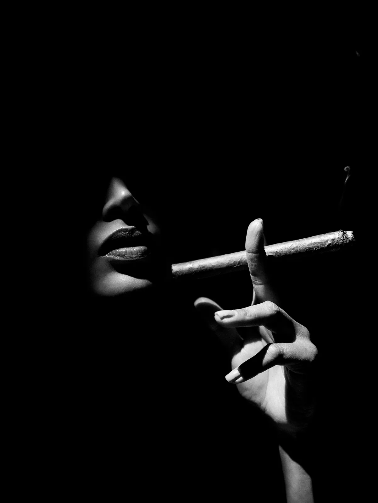 Smoke Lounge.jpg