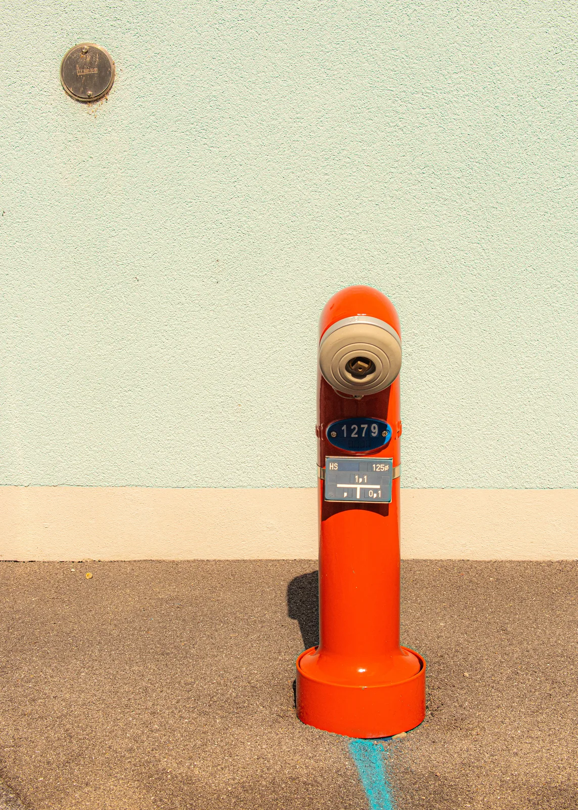 the daily urban colors 3 - the hydrant