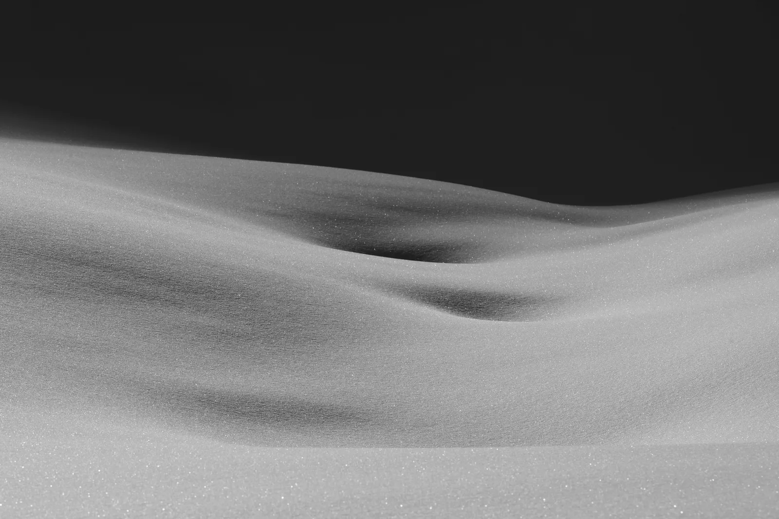 Wellen aus Schnee